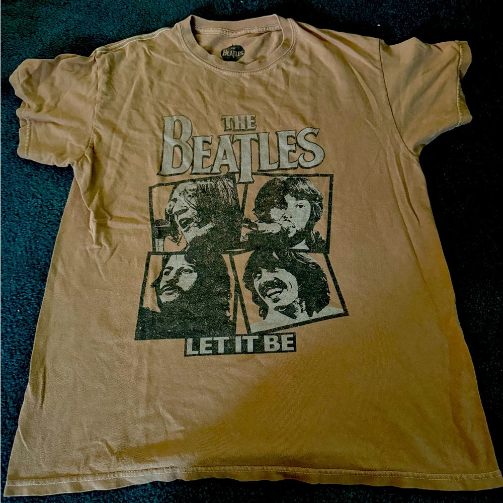 Beatles Graphic tee small